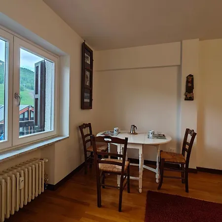 Hostdomus - Fox Apartment *